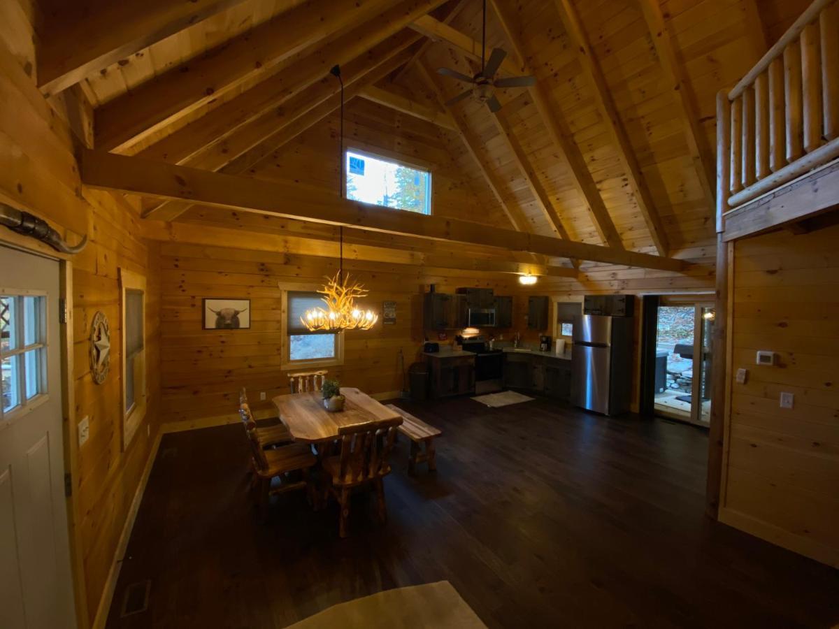 Pine Creek Cabins & Camping Resort South Bloomingville Esterno foto