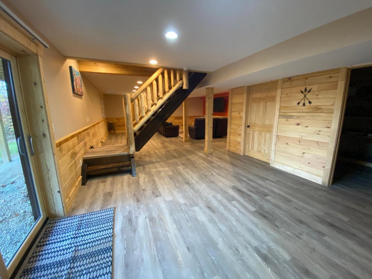 Pine Creek Cabins & Camping Resort South Bloomingville Esterno foto