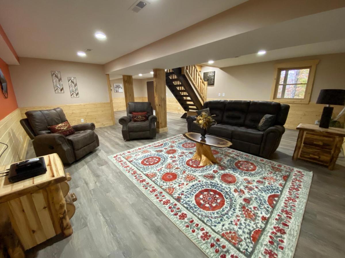 Pine Creek Cabins & Camping Resort South Bloomingville Esterno foto