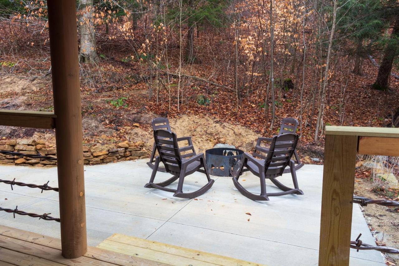 Pine Creek Cabins & Camping Resort South Bloomingville Esterno foto