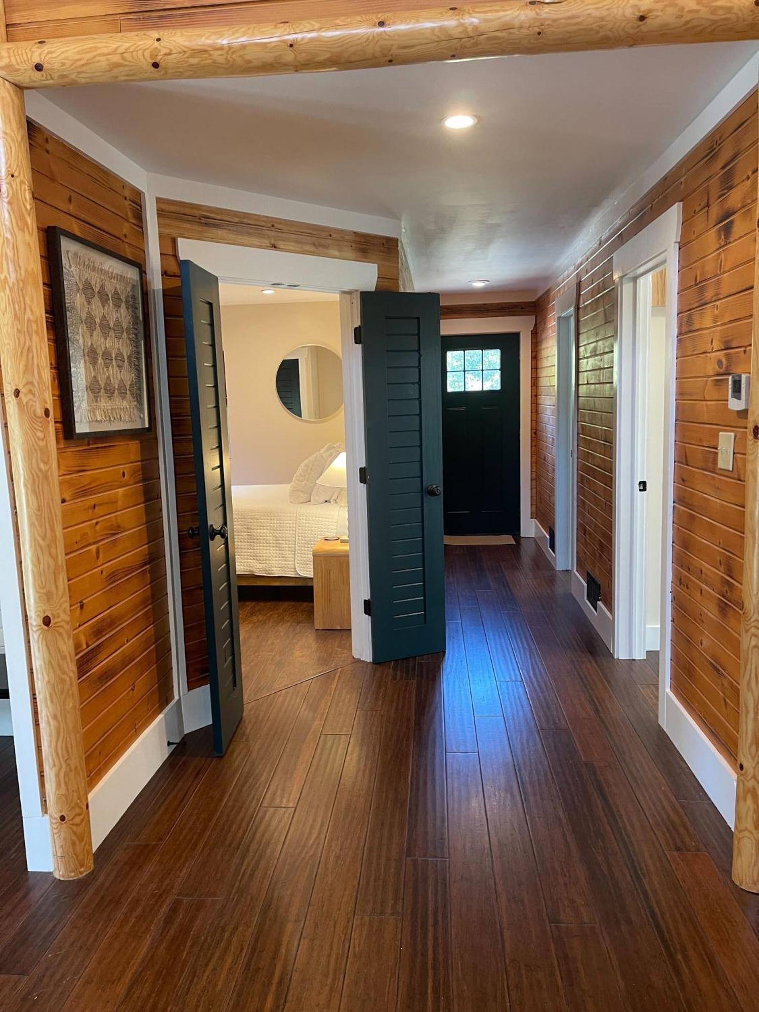 Pine Creek Cabins & Camping Resort South Bloomingville Esterno foto